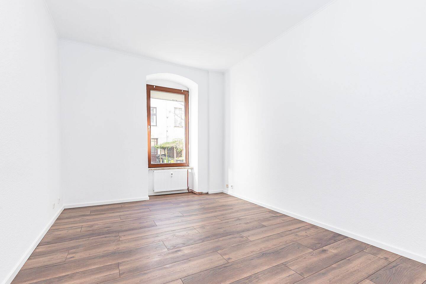 Vacant 2-Bedroom Apartment with Garden Access in the Heart of Moabit – Berlin – Vorschaubild 9