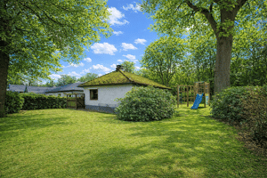 Familiengerechter Bungalow in Volksdorf auf großzügigem Grundstück – 22359 Hamburg – Vorschaubild 2