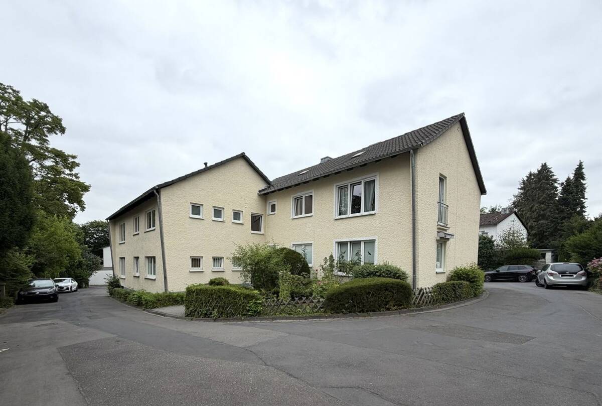Modernes Wohnen mit Terrasse in begehrter Lage von Alt-Godesberg – 53177 Bonn – Bild 1 von 9