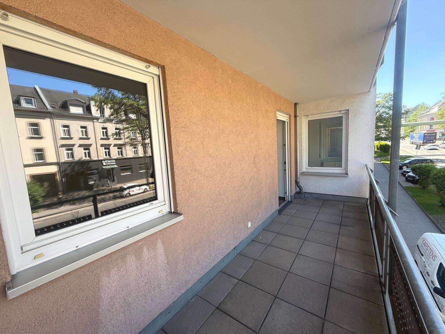 BARRIEREFREI - 2-Raum-APARTMENT MIT 2 BALKONEN - SENIOR LIVING - – Chemnitz – Vorschaubild 2