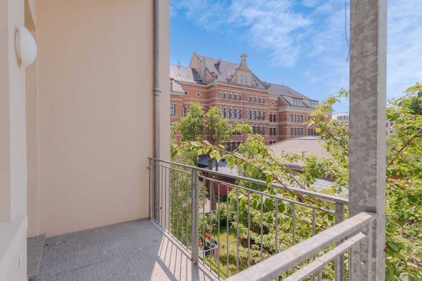 TOP LAGE SÜDVORSTADT | 3 Zimmer, Balkon, Wannenbad und Wohnglück – Leipzig – Vorschaubild 9