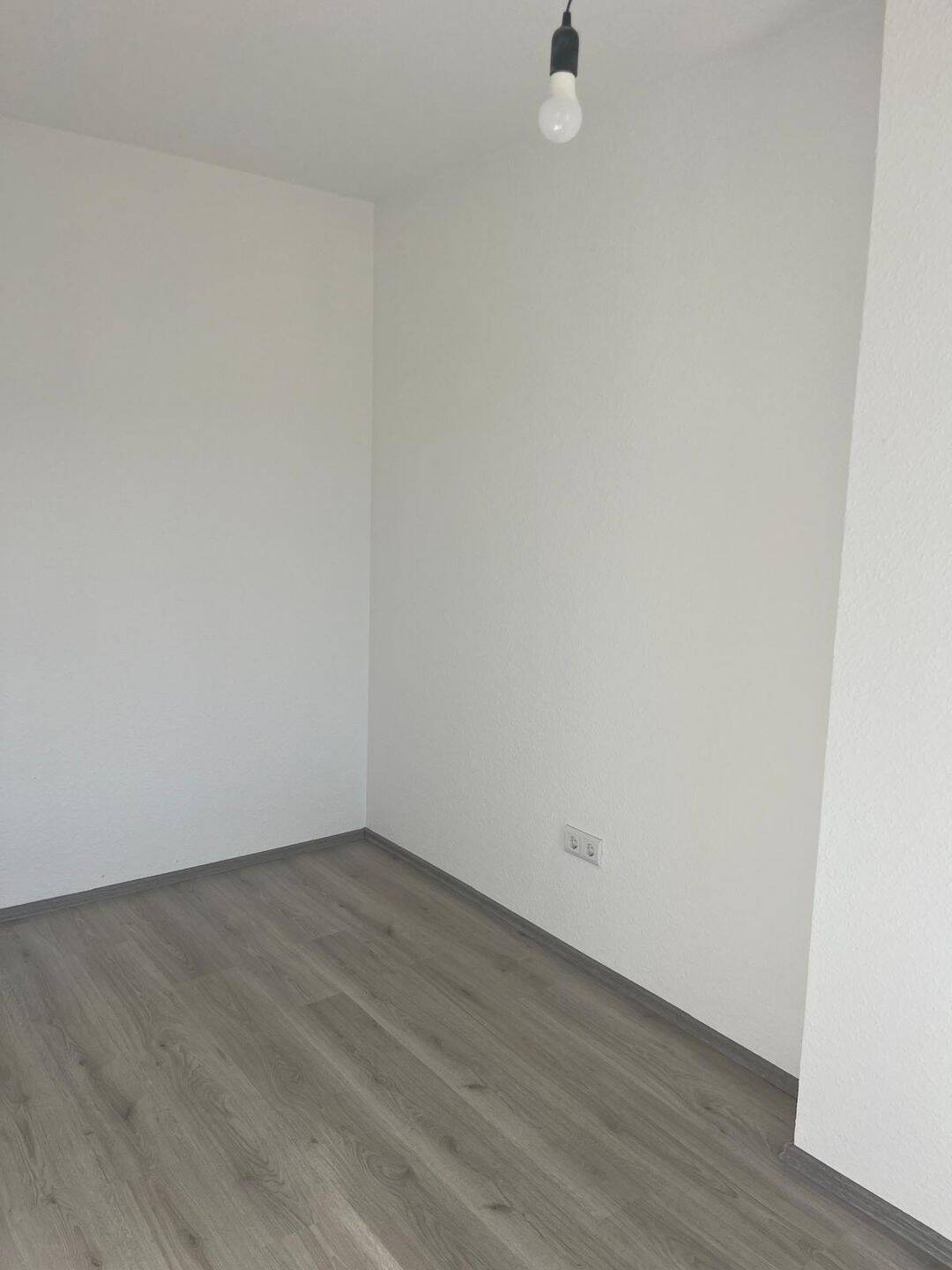 Neu renovierte & gut angebundene 2-Raum-Wohnung - Whg 19 – Erfurt – Vorschaubild 7