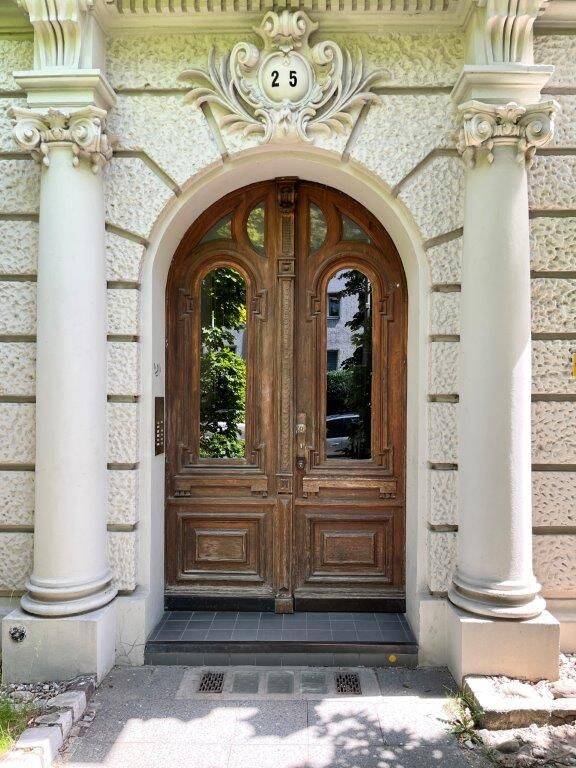 Stuckaltbauwohnung mit West-Loggia in Friedenau – Berlin – Vorschaubild 3