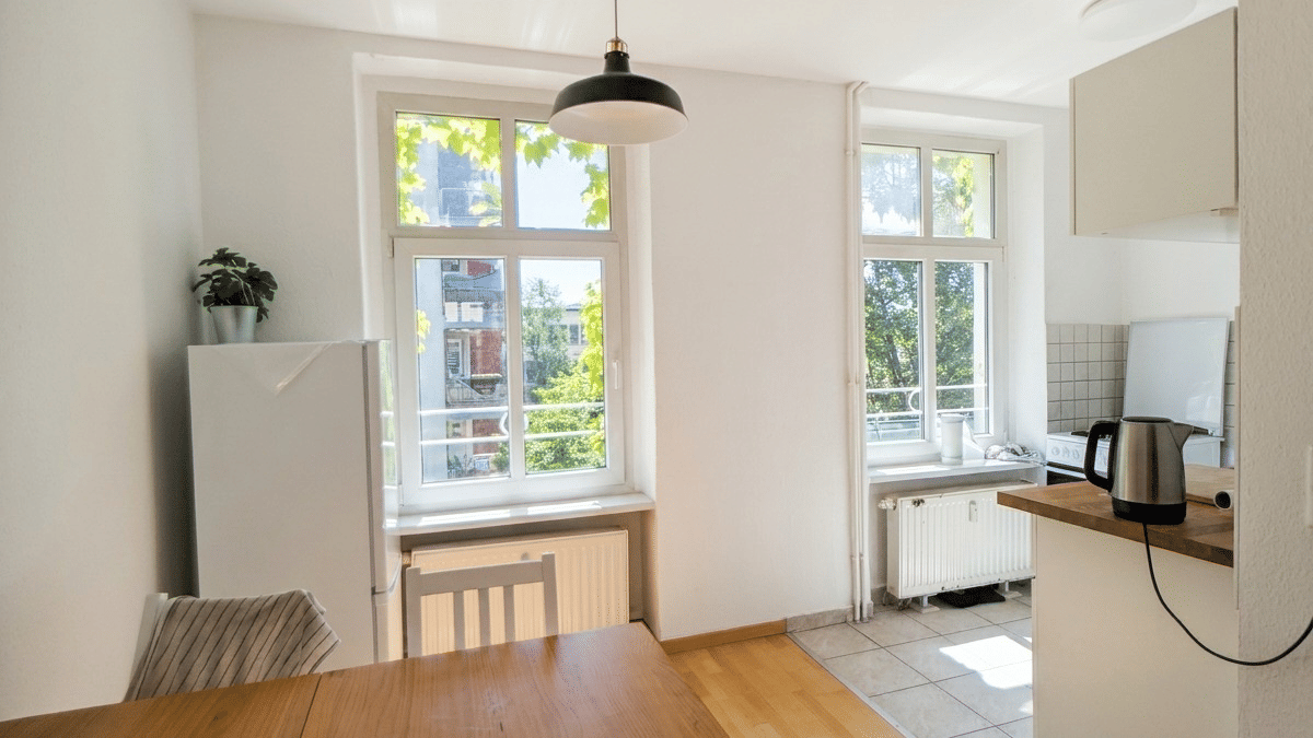 HOMESK - Bezugsfreie 2-Zimmer-Altbauwohnung im Rollbergkiez – Berlin – Vorschaubild 4