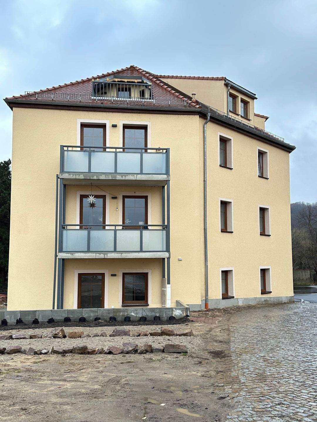 2 Zimmer mit Einbauküche und Stellplatz – Coswig – Vorschaubild 8