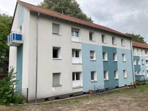 Renovierte 2-Zimmer-Wohnung wartet auf Mieter! – 45899 Gelsenkirchen – Vorschaubild 2