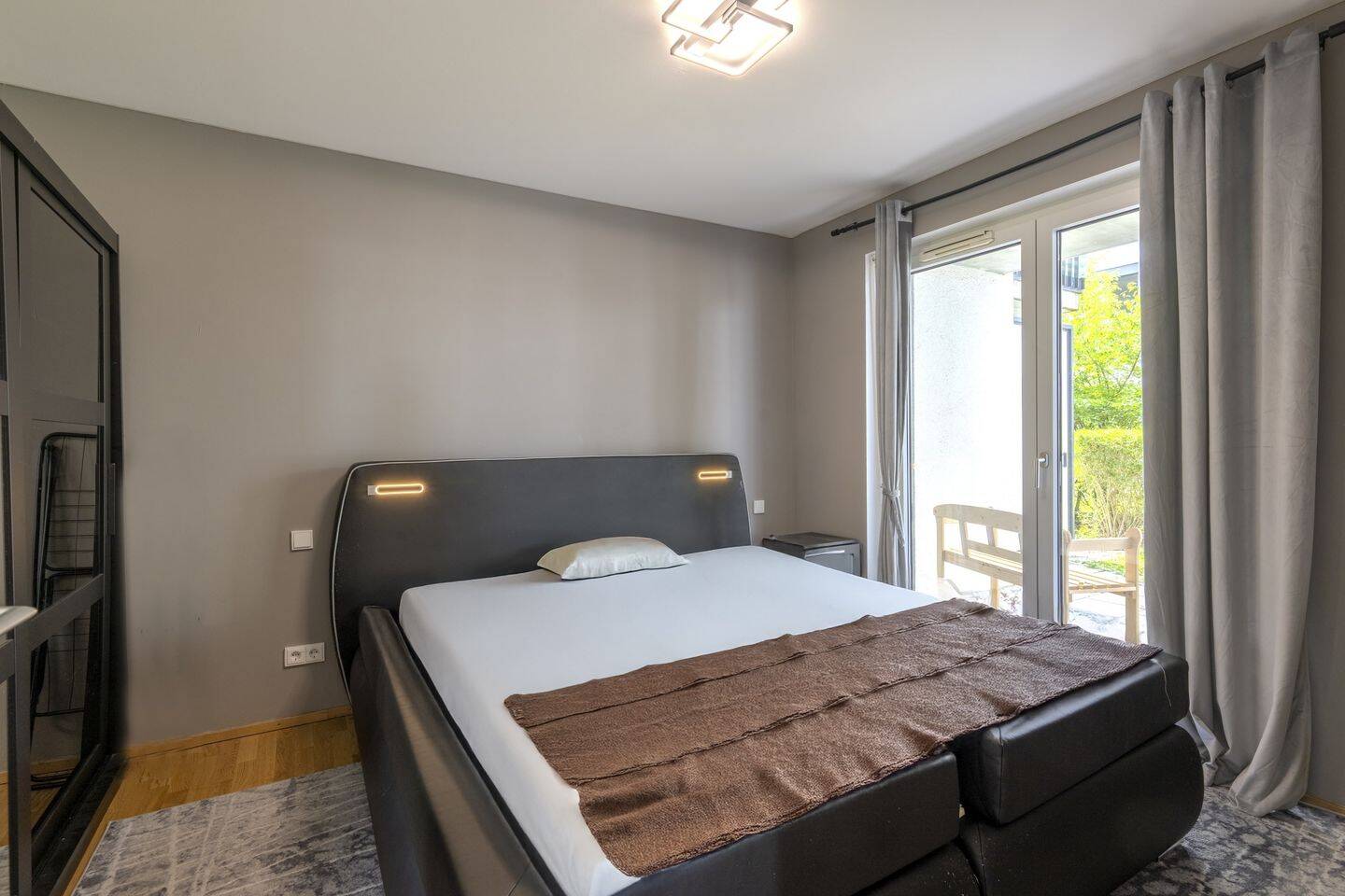 Barrierefreie und sehr gepflegte Erdgeschosswohnung mit Terrasse – München – Vorschaubild 6