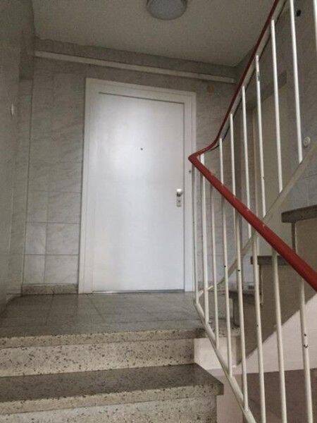 Charmante 2-Zimmer-Wohnung mit Balkon in Bestlage am Fuße der Nürnberger Burg – Nürnberg – Vorschaubild 3
