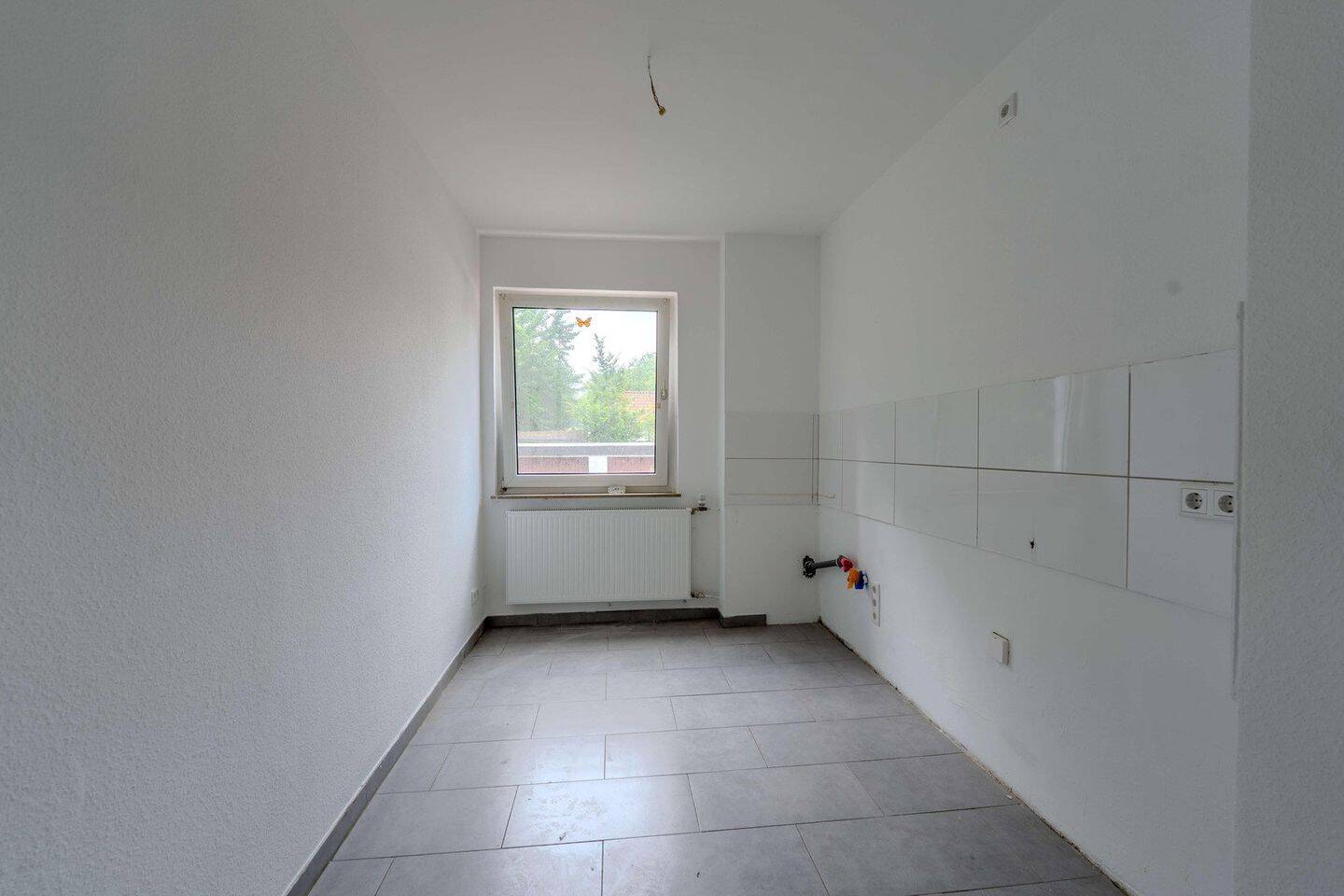 Frisch renovierte 2-Zimmer-Wohnung im Erdgeschoss – Gelsenkirchen – Vorschaubild 3