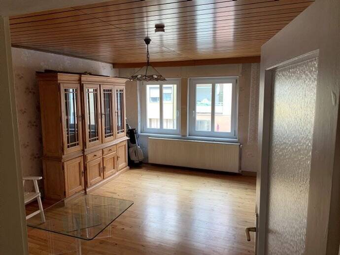 Gemütliches Wohnflair mit Balkon - zentral und ruhig gelegen