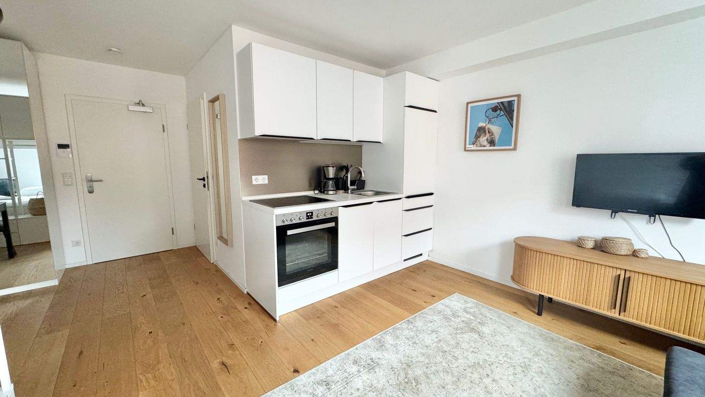 Johannis ! Moderne, helle, voll möblierte 1-ZW mit 28 m², Einbauküche,1.OG mit Aufzug – Nürnberg – Vorschaubild 6