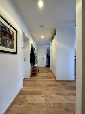 Stilvolle Maisonettewohnung mit Balkon und Aufzug – 47259 Duisburg – Vorschaubild 3