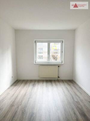 Frisch renovierte 3-Zimmerwohnung mit Balkon in beliebte Lage von Zwickau! – 8066 Zwickau – Vorschaubild 5