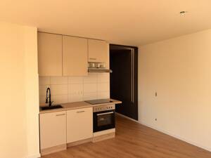 renovierte 2 Raum Wohnung mit Klima, EBK und TG Stellplatz – 4519 Rackwitz – Vorschaubild 3