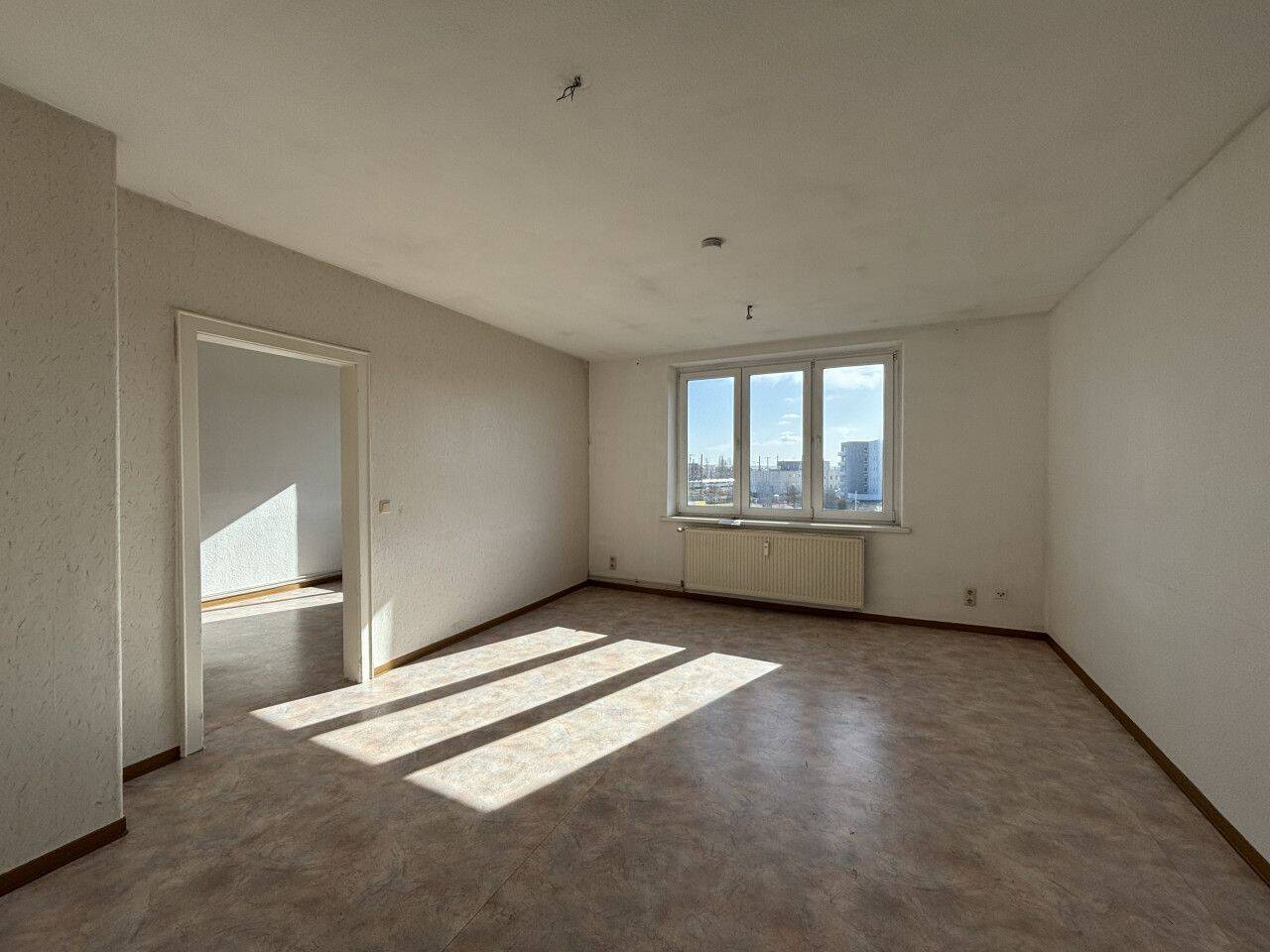 3-Raum-Wohnung, Küche und Bad mit Fenster – Frankfurt (Oder) – Vorschaubild 3