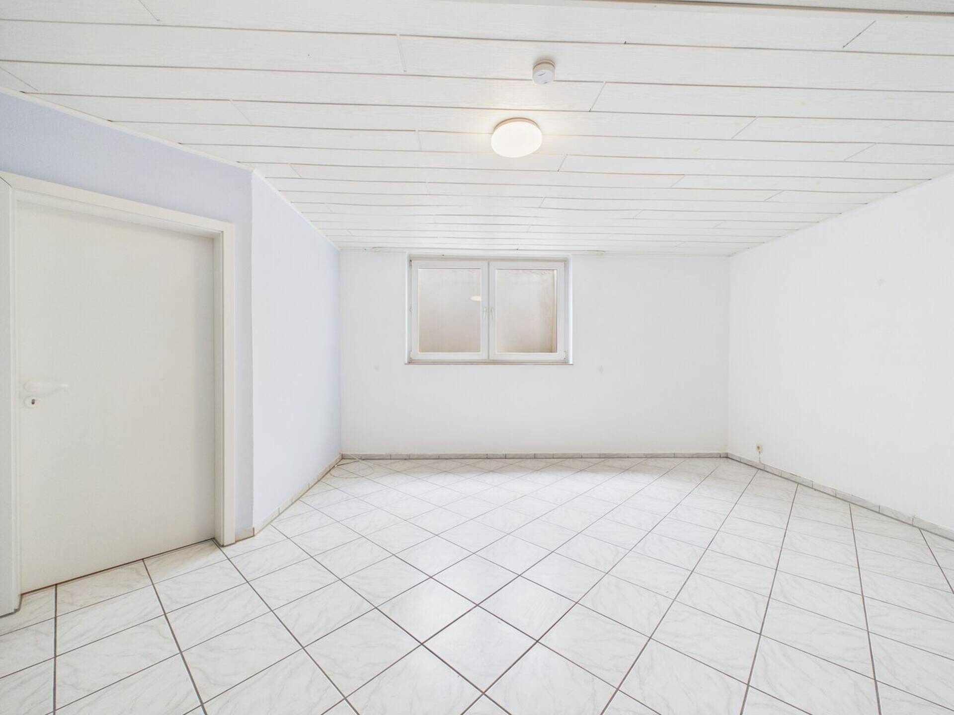 Erdgeschosswohnung in 53919 Weilerswist mit 90 m² kaufen