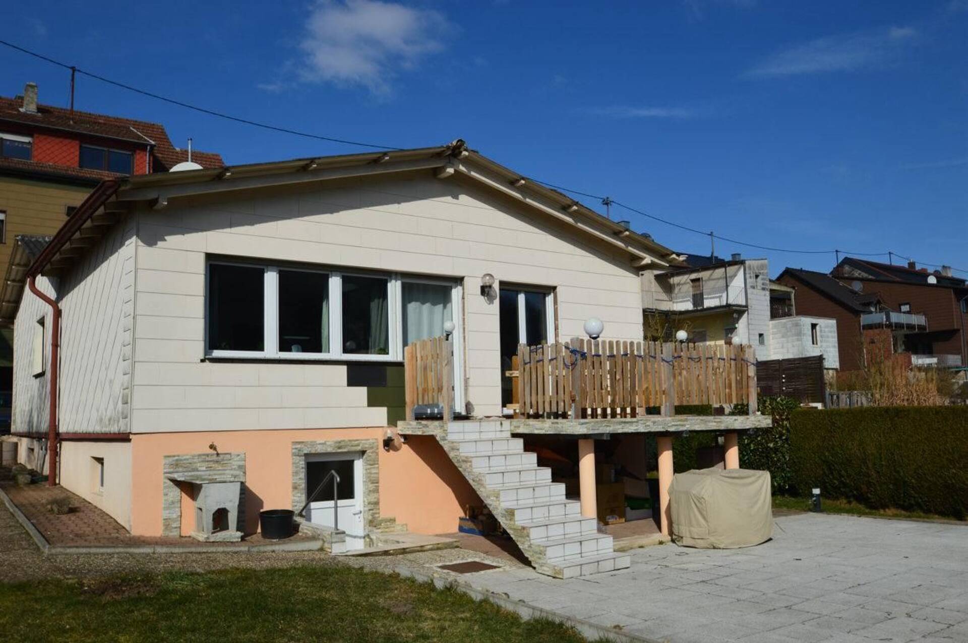 Mehrfamilienhaus in 66333 Völklingen mit 350 m² kaufen