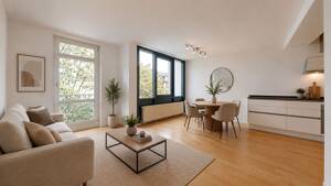 Zwei-Zimmer-Wohnung in Uni-Nähe mit Einbauküche und Aufzug