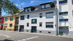 Modernisiertes Mehrfamilienhaus in Beuel-Schwarzrheindorf – 53225 Bonn – Vorschaubild 2