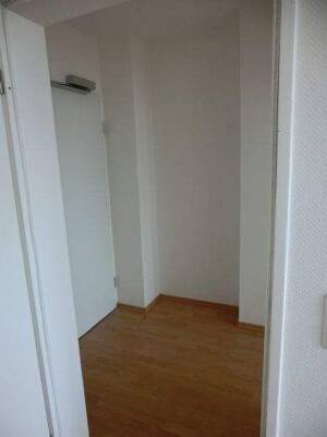 !!!! Helle 2-Zimmer-Wohnung mit Fußbodenheizung und Loggia !!!! – 47198 Duisburg – Vorschaubild 3