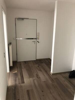 3,5 Zimmer-Wohnung mit sonnigem Balkon, EBK, in ruhiger Lage – 89231 Neu-Ulm – Vorschaubild 8