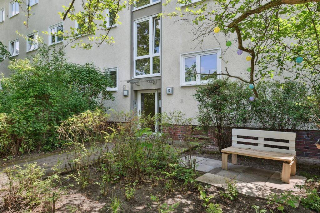 *Kapitalanleger aufgepasst! Vermietete attraktive 2-Zimmer Wohnung in guter Lage! * – Berlin – Bild 1 von 9