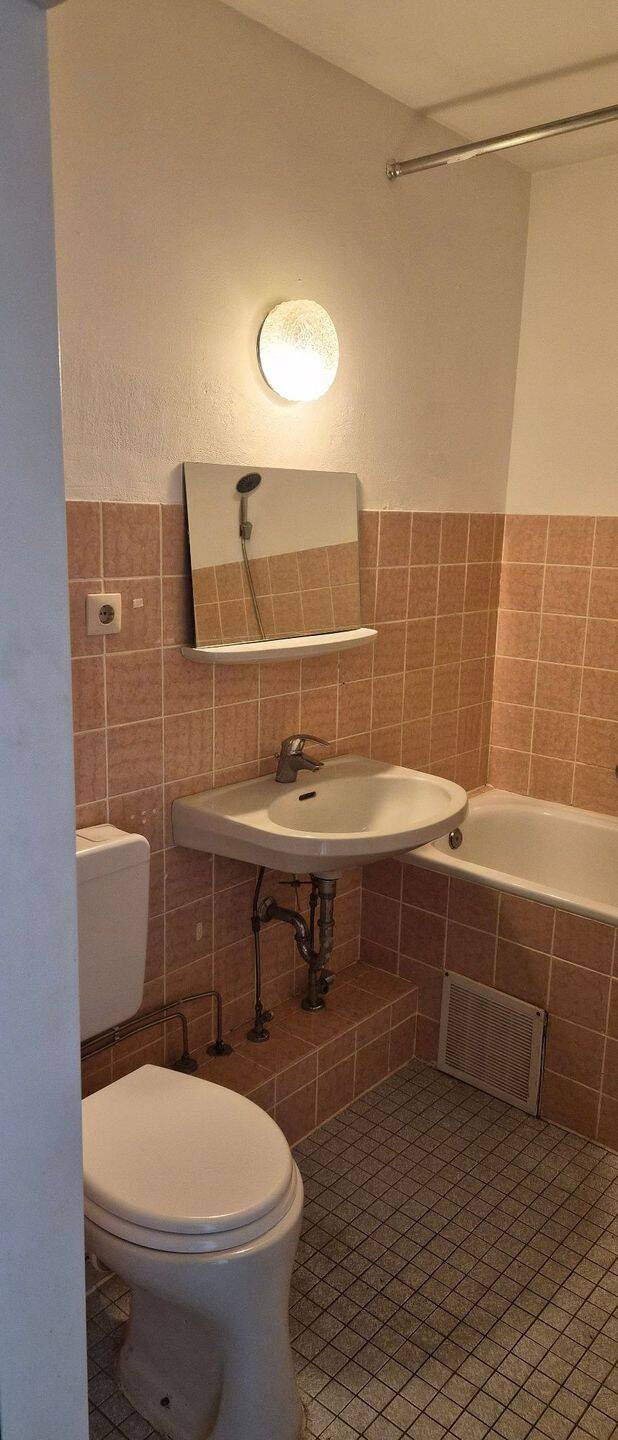 Sonnige 1-Zimmer-Wohnung mit Balkon - Nähe der UNI - English scroll down – Düsseldorf – Vorschaubild 7