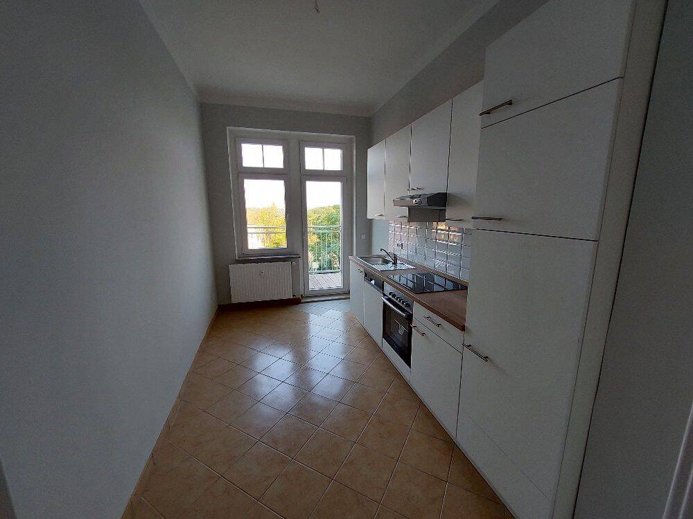 Stilvolle Altbauwohnung mit Einbauküche und Balkon zum Wohlfühlen – Leisnig – Vorschaubild 9