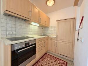 Sonnige 1 Zimmer-Wohnung mit Südbalkon & Außenstellplatz in zentraler in Stuttgart-Süd! – 70178 Stuttgart – Vorschaubild 5