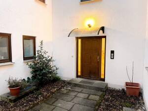 Renovierte 1,5-Zimmer-Gartenwohnung in München - für Eigennützer oder Kapitalanleger, provisionsfrei – 80997 München – Vorschaubild 8