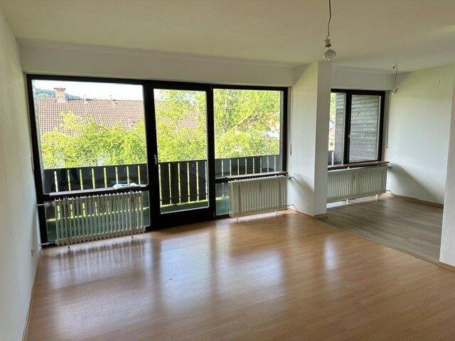 Helle 3-Zi.-Wohnung mit großem Balkon in Waging a. See