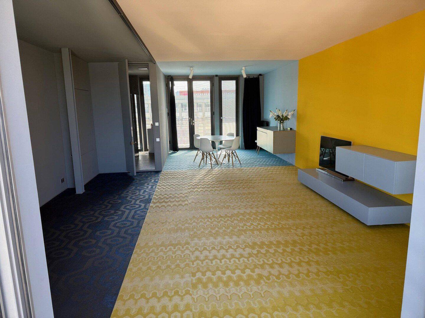 Modernes Penthouse-Loft in Berlin-Mitte direkt an der Spree – Berlin – Vorschaubild 8