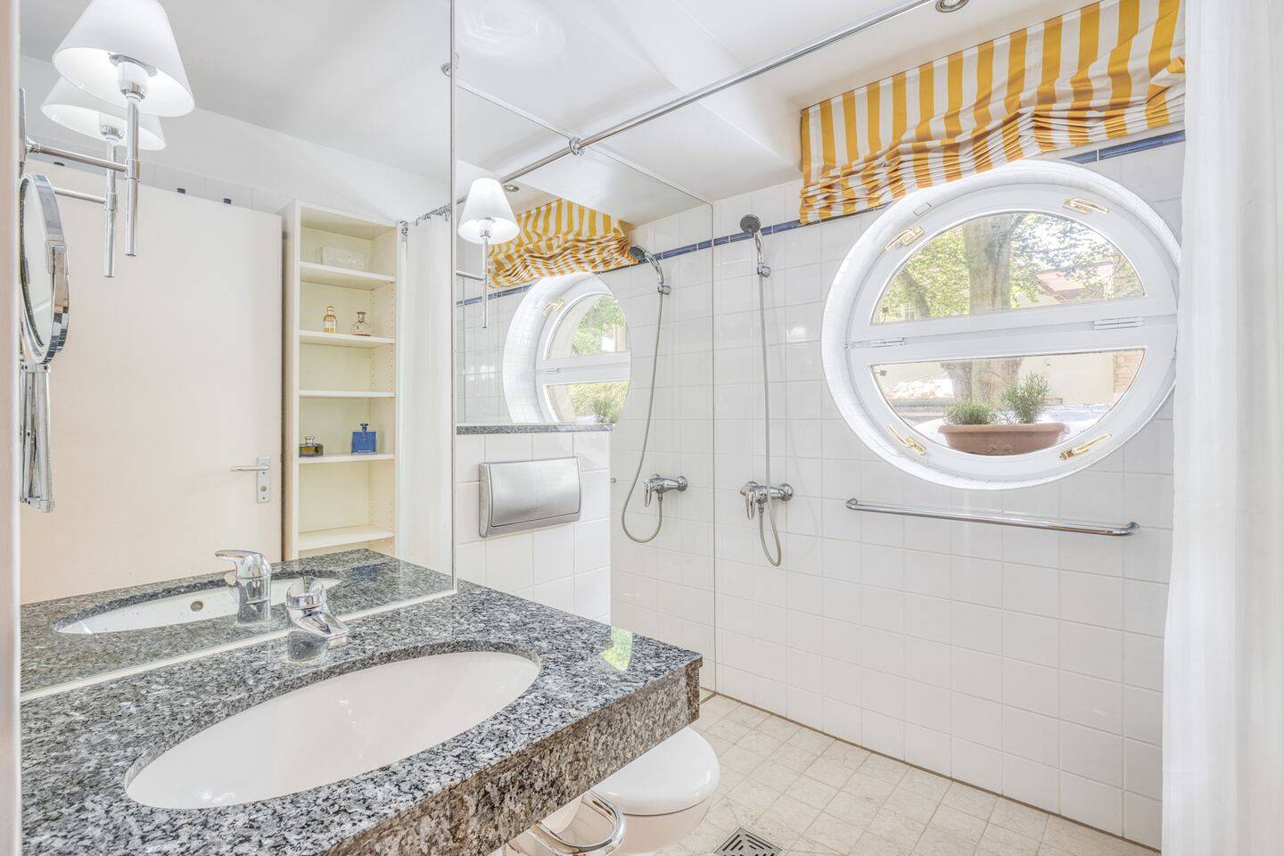 Elegante Duplexresidenz am Messelpark mit Wellness und Indoorpool – Berlin – Vorschaubild 6