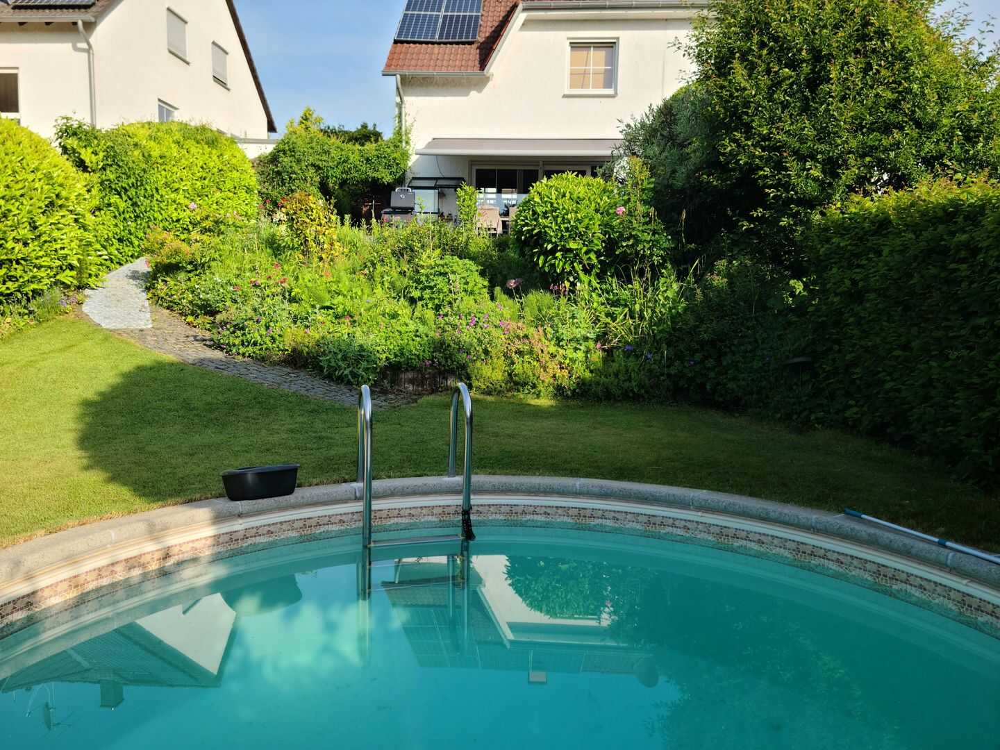 Doppelhaus mit Pool und Blick ins Grüne – Solingen – Vorschaubild 6