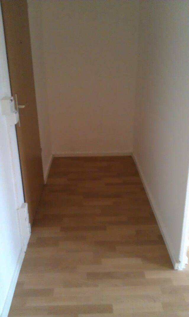 1-Raumwohnung mit Dusche und Aufzug – Leipzig – Vorschaubild 4