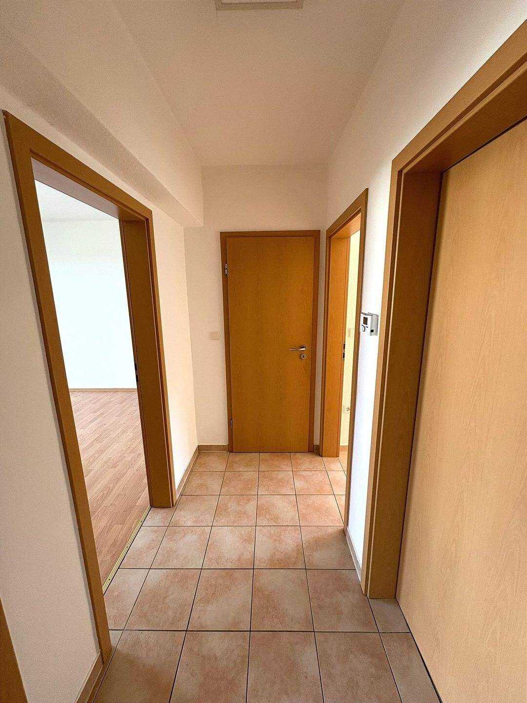 zentrale 3-Zimmer Wohnung - renoviert! – Hamm – Vorschaubild 2