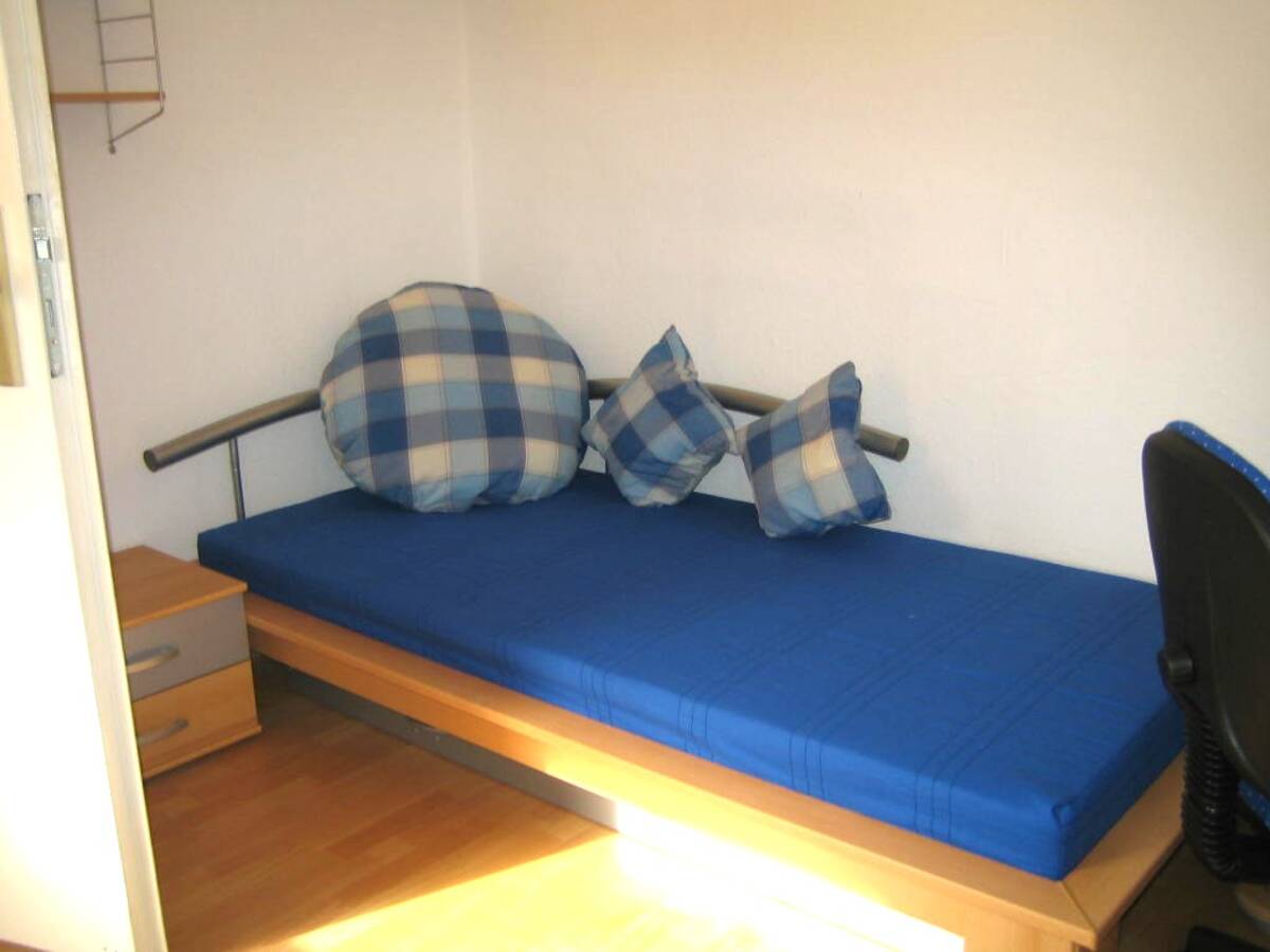 KLEIN ABER FEIN - 1-Zi. Apt in S-Bad Cannstatt - 1190 – 70374 Stuttgart – Bild 1 von 5