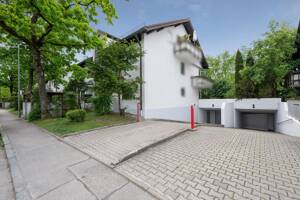 2,5 Zimmer-Wohnung, mitten im Grünen - sehr gute Infrastruktur – 81827 München – Vorschaubild 9