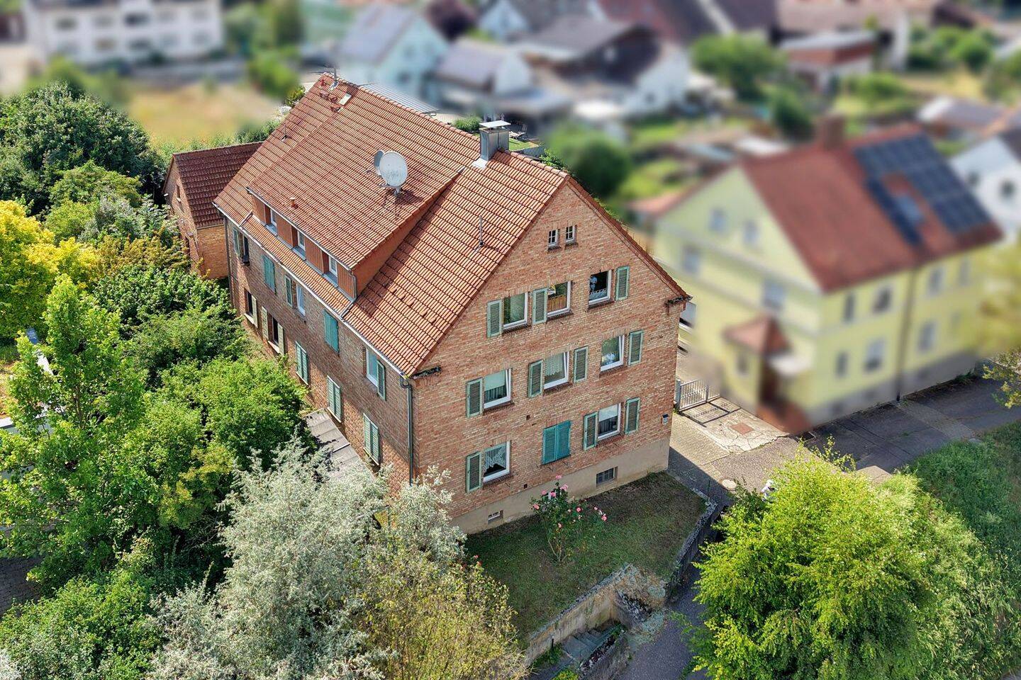 Historischer Charme, sichere Rendite: Voll vermietetes Denkmalobjekt mit 9 Wohneinheiten – Kraichtal – Vorschaubild 3