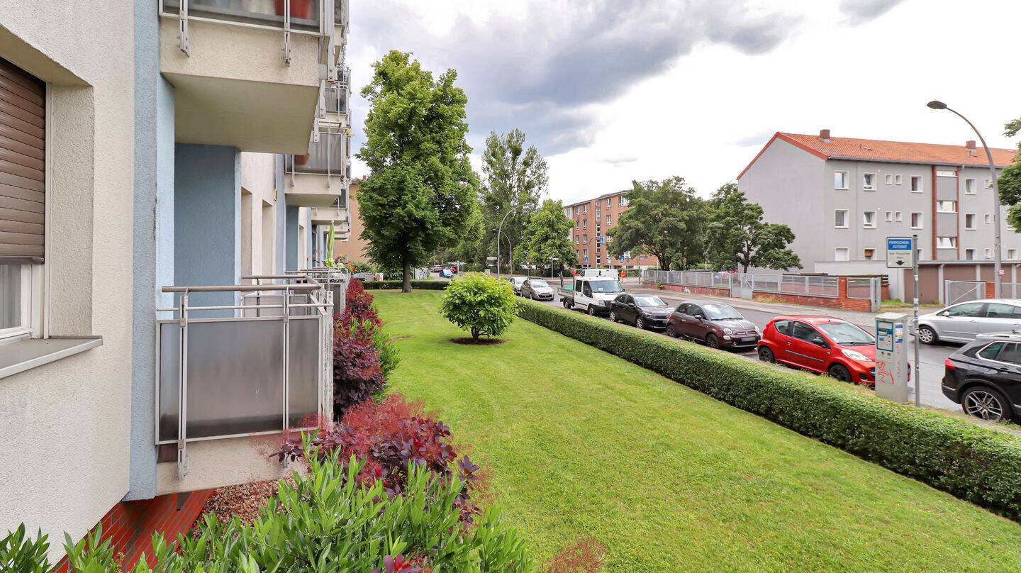 Wohnkomfort mit Potenzial: 4-Zimmer-Wohnung im Hochparterre