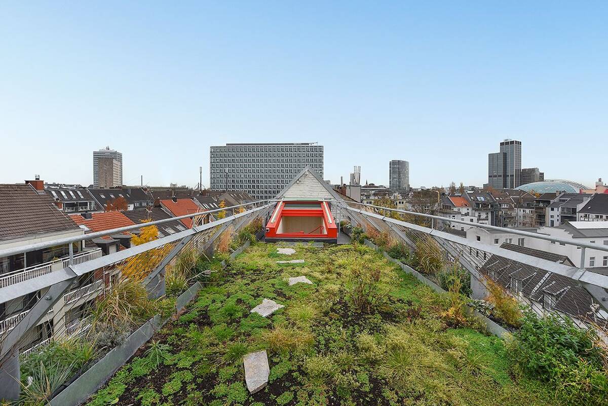 Urban Living auf höchstem Niveau - Über den Dächern der Stadt – 40219 Düsseldorf – Bild 1 von 9