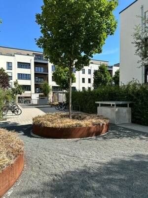 Mehr als 2 Zimmer: moderne Wohlfühlwohnung mit Loggia, Aufzug und Küche inklusive – 90408 Nürnberg – Vorschaubild 4
