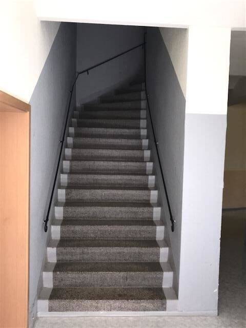 Kompakte Hinterhaus DG 2,5-Zimmer mit Einbauküche, Laminat und Wanne in uninaher Lage! – Chemnitz – Vorschaubild 6