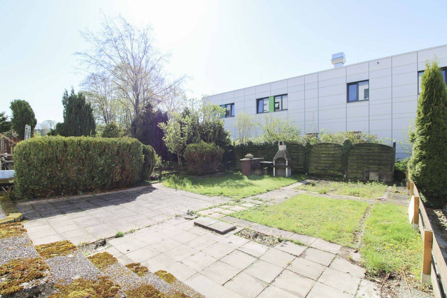 Wohnung wie ein Reihenhaus -lichtdurchflutetes Wohnen mit eigenem Garten- Erbbaurecht – Wolfsburg – Vorschaubild 8