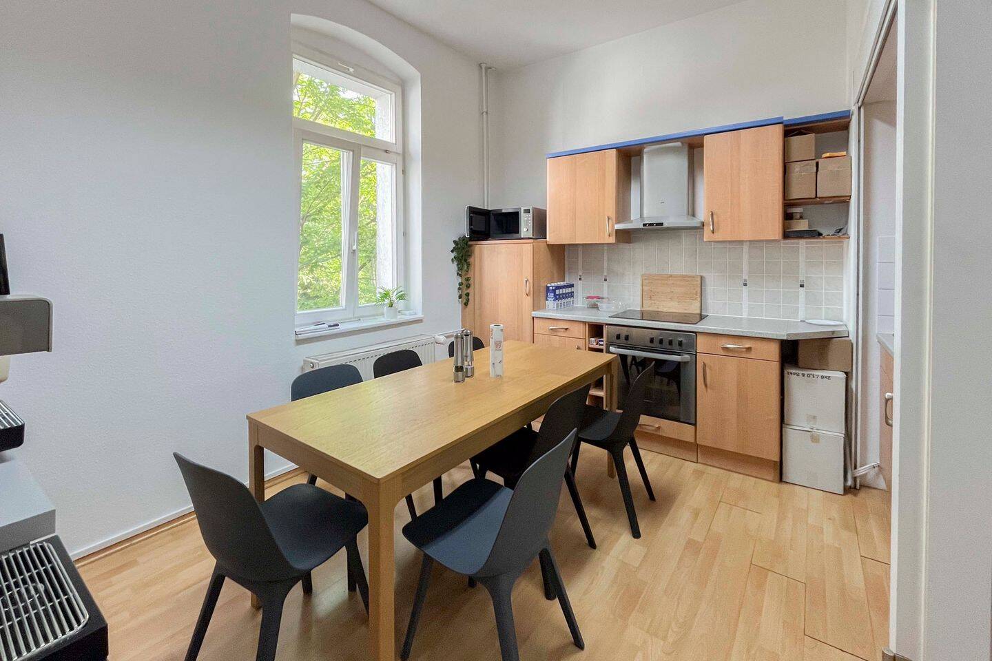 Altbau-Einheit mit Balkon & Aufzug in begehrter Pankower Lage - bezugsfrei zum 01.09. – Berlin – Vorschaubild 3
