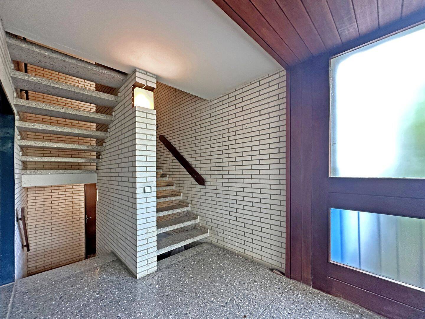 Bad Wilhelmshöhe am Mulang: Großzügig geschnittene 3-Zimmer-Wohnung – Kassel – Vorschaubild 2