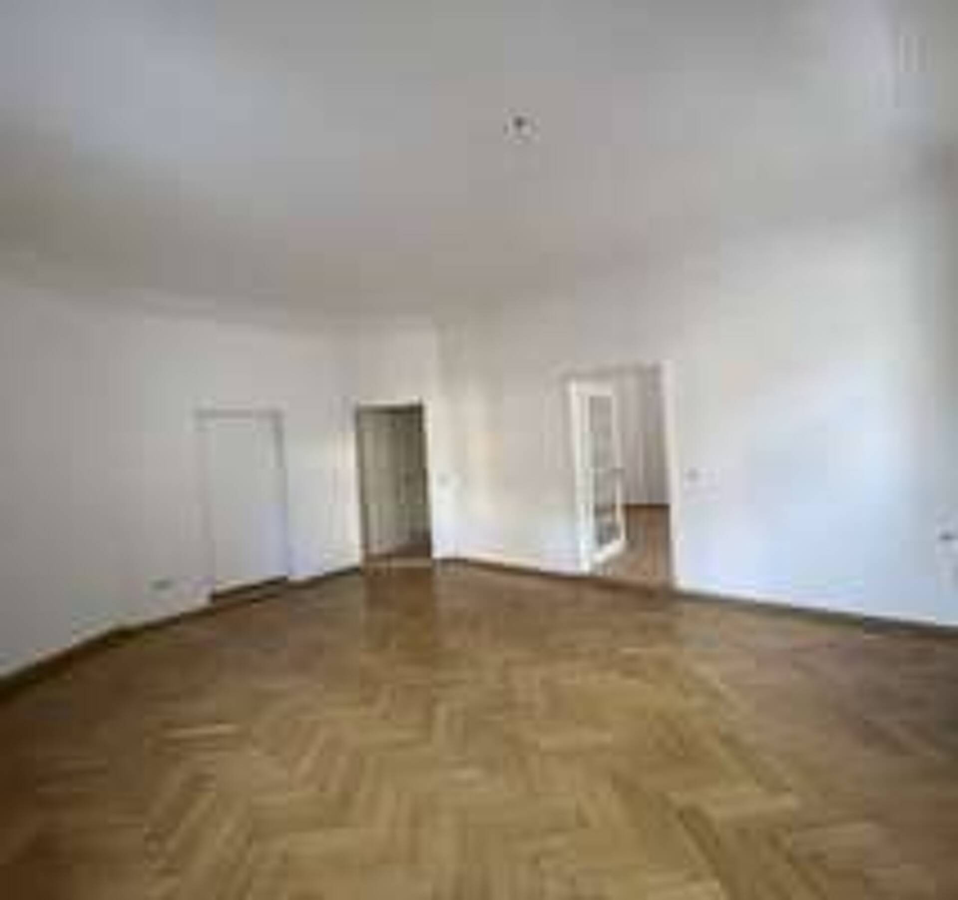 Haus in 04600 Altenburg mit 701,45 m² kaufen