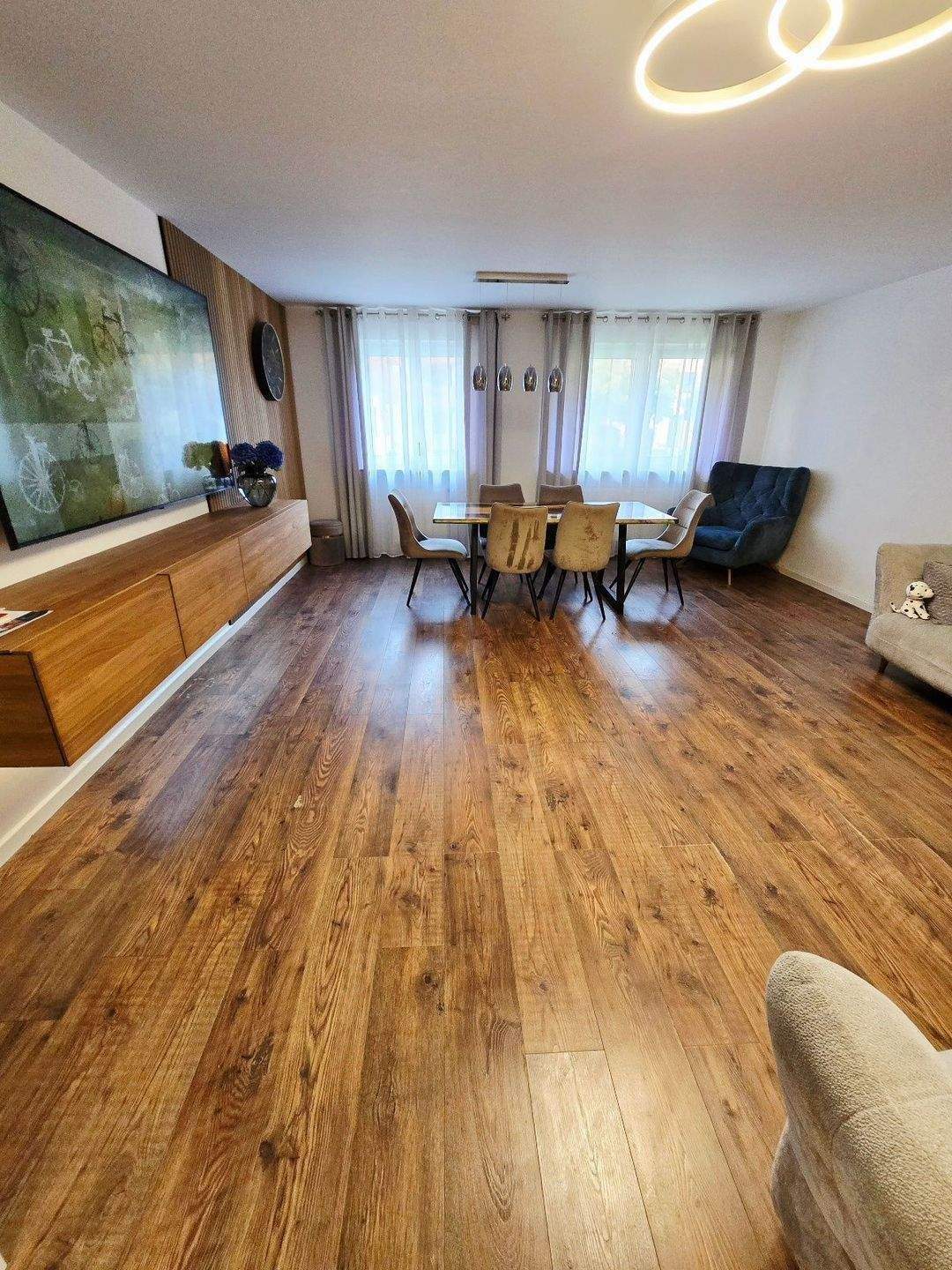 Tolle 4 Zimmer Wohnung in Nürnberg / Glockenhof – Nürnberg – Vorschaubild 2