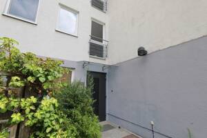 PRAKTISCHES ERDGESCHOSS - MIT GARTENANTEIL & PKW-STELLPLATZ - ZUR ZEIT VERMIETET – 13158 Berlin – Vorschaubild 4