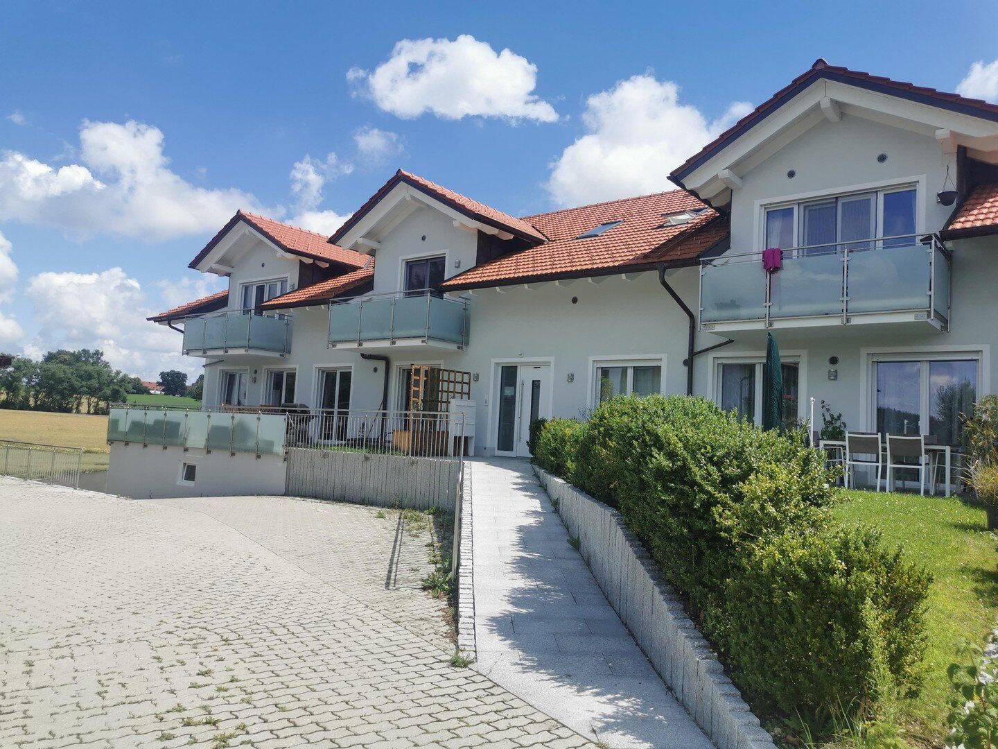 Sehr ruhige traumh. gr. 4-Zi.-Terrassen-Whg. m. Aufzug, Grafing – Grafing – Vorschaubild 2